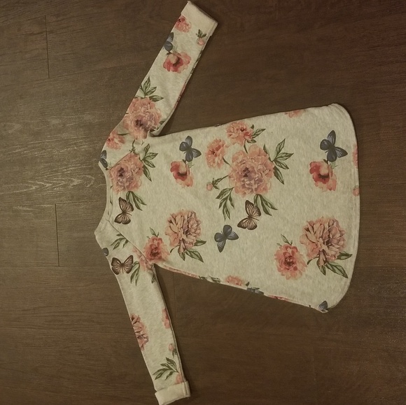 H & M sweater dress - Picture 2 of 3